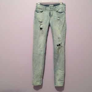 Ripped light wash jeans